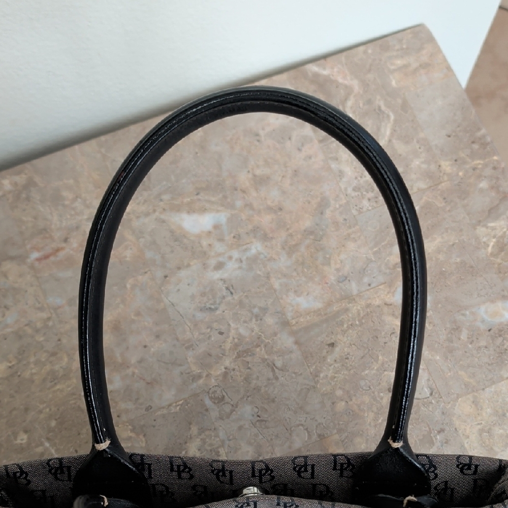 Vintage Dooney & Bourke Purse - Picture 8 of 12